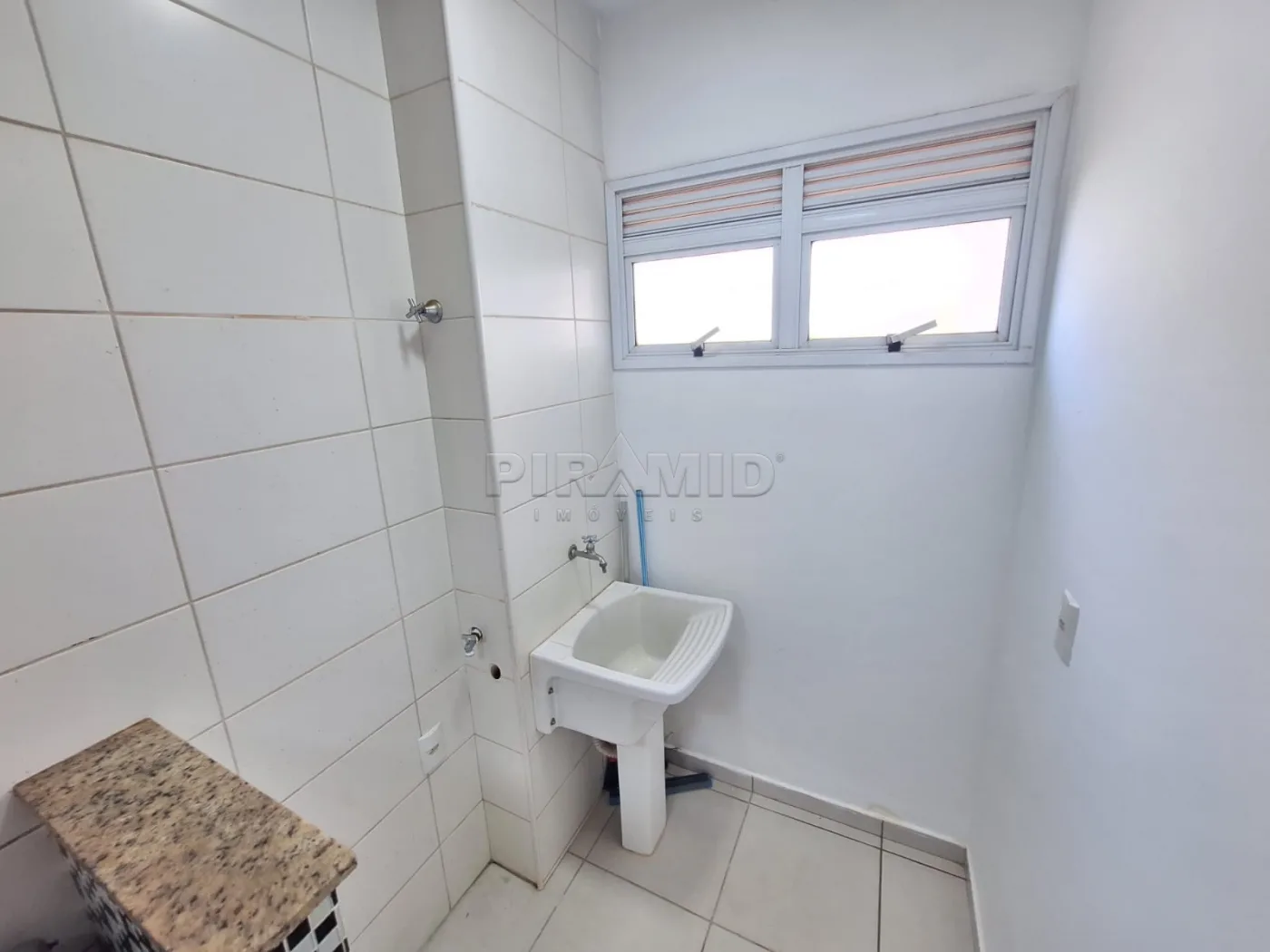 Alugar Apartamento / Padr&atilde;o em Ribeir&atilde;o Preto R$ 1.800,00 - Foto 13