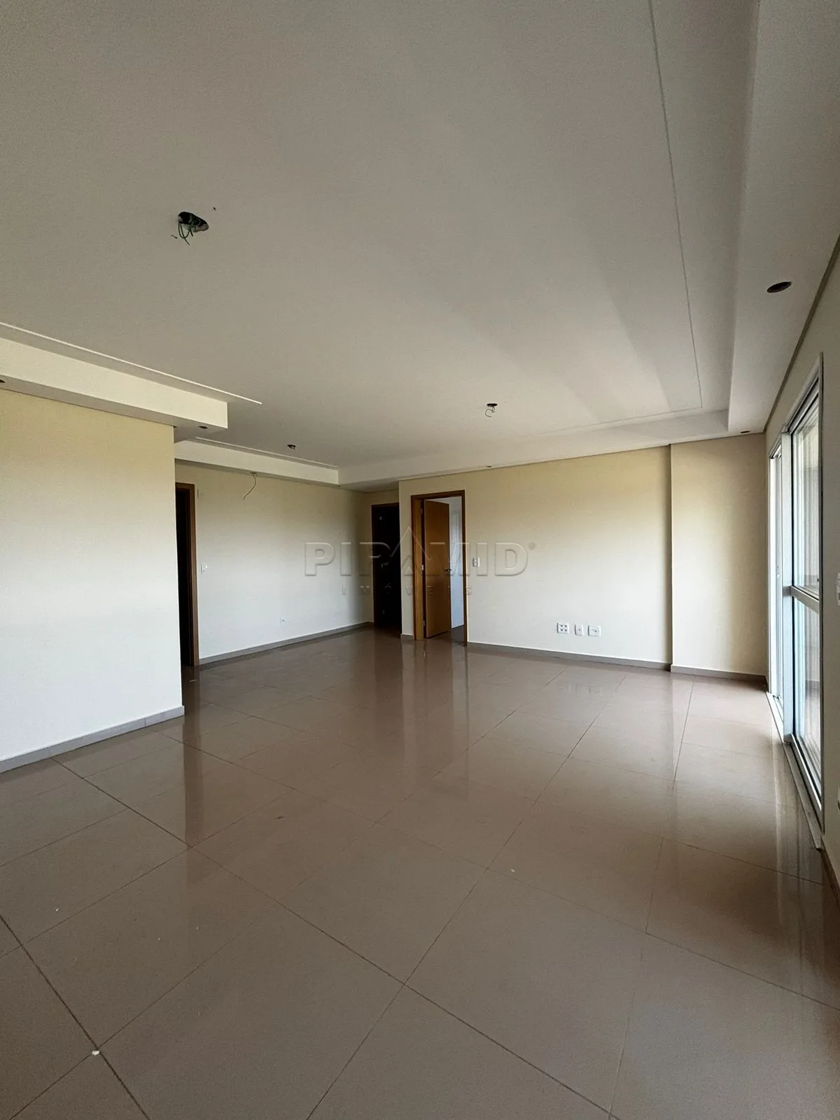 Comprar Apartamento / Padr&atilde;o em Ribeir&atilde;o Preto R$ 980.000,00 - Foto 2