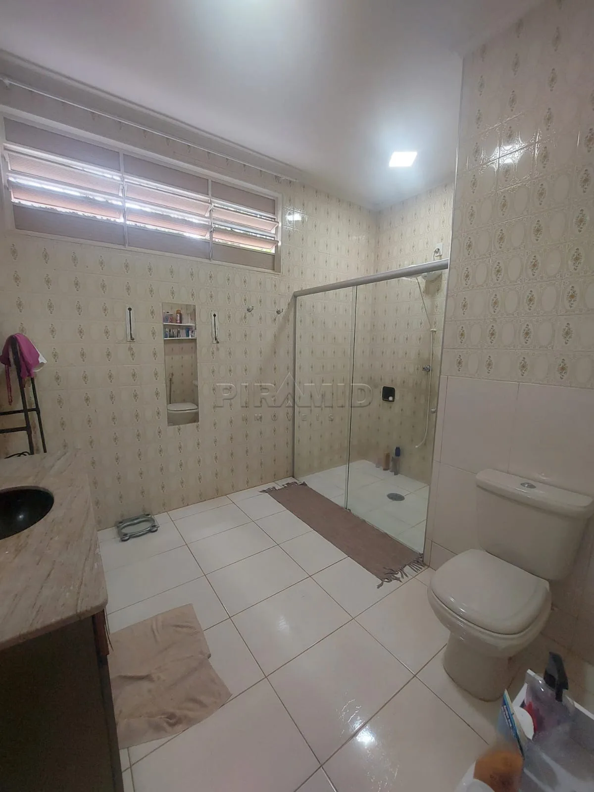 Alugar Casa / Padr&atilde;o em Ribeir&atilde;o Preto R$ 2.500,00 - Foto 5