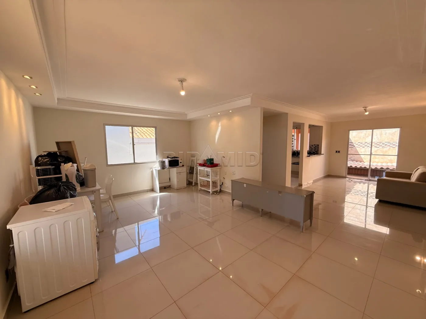 Alugar Casa / Condom&iacute;nio em Ribeir&atilde;o Preto R$ 4.300,00 - Foto 1