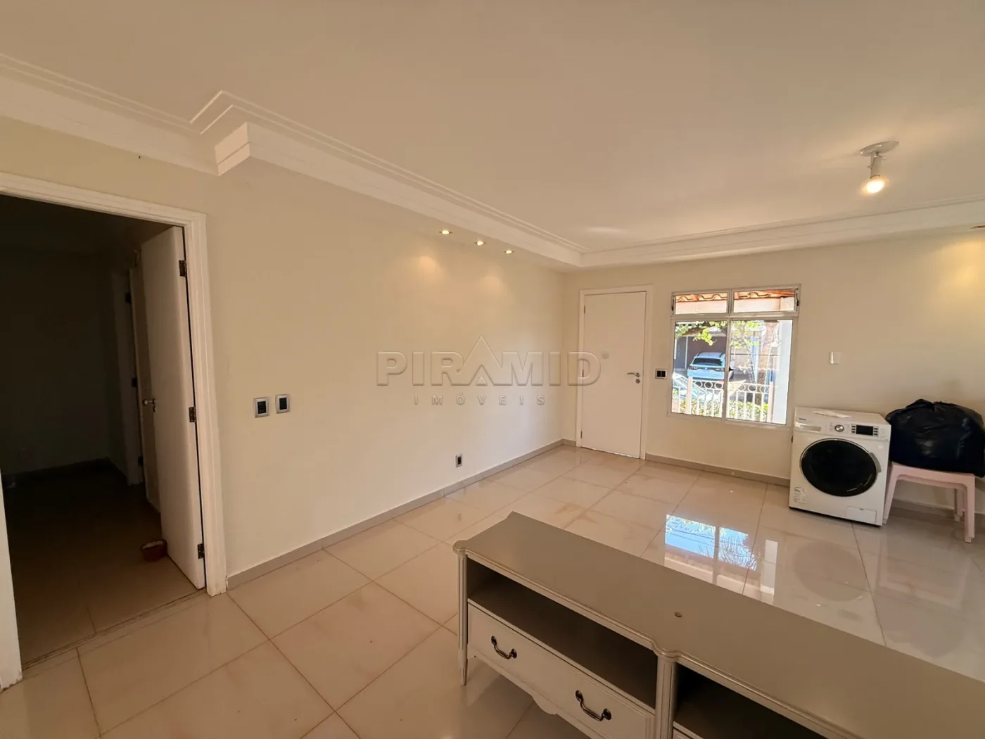 Alugar Casa / Condom&iacute;nio em Ribeir&atilde;o Preto R$ 4.300,00 - Foto 3