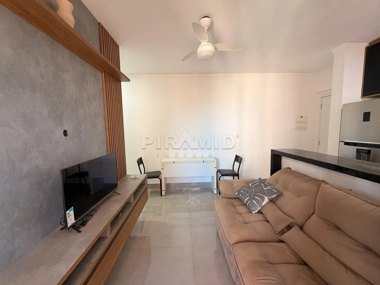Alugar Apartamento / Padr&atilde;o em Ribeir&atilde;o Preto R$ 3.000,00 - Foto 5