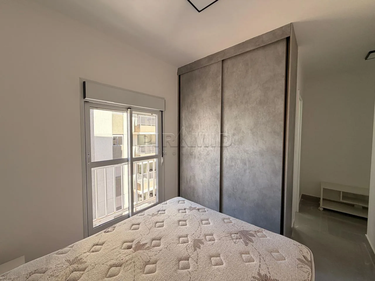 Alugar Apartamento / Padr&atilde;o em Ribeir&atilde;o Preto R$ 3.000,00 - Foto 14