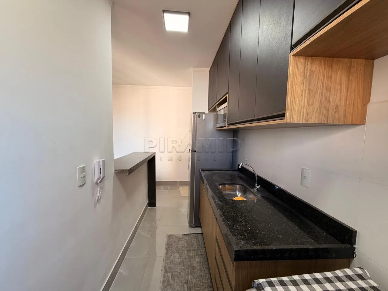 Alugar Apartamento / Padr&atilde;o em Ribeir&atilde;o Preto R$ 3.000,00 - Foto 17