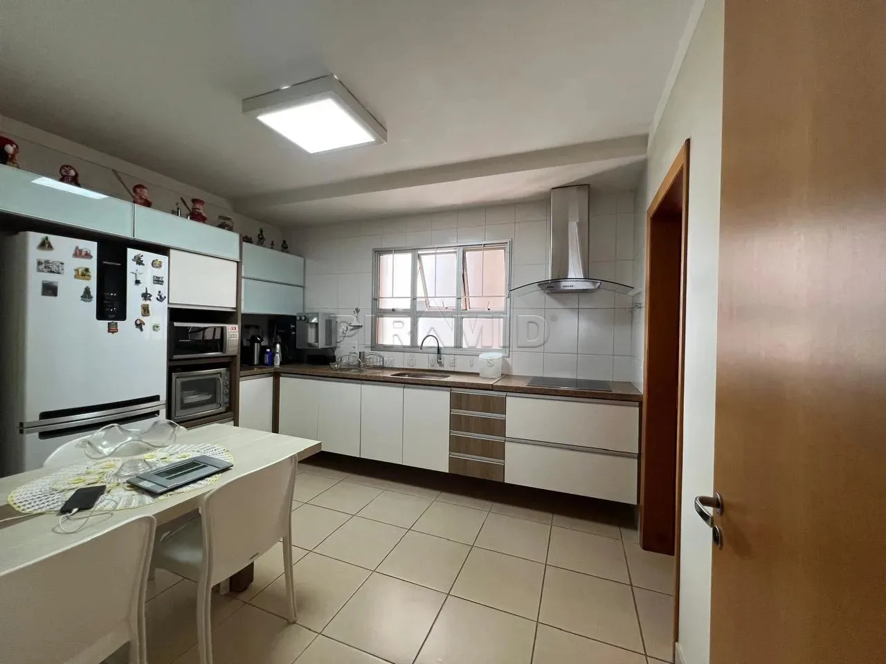 Alugar Apartamento / Padr&atilde;o em Ribeir&atilde;o Preto R$ 6.500,00 - Foto 22