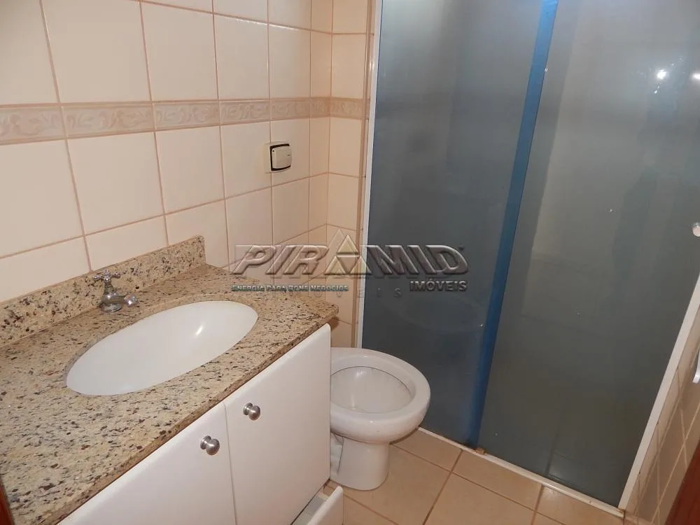 Alugar Apartamento / Padr&atilde;o em Ribeir&atilde;o Preto R$ 1.300,00 - Foto 4