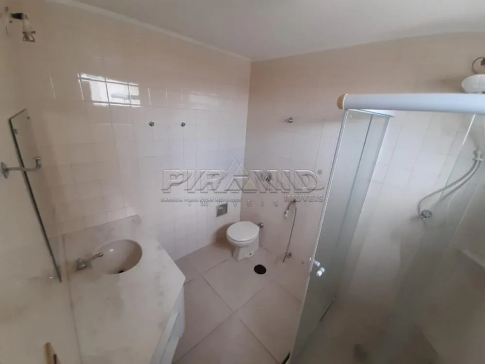 Alugar Apartamento / Padr&atilde;o em Ribeir&atilde;o Preto R$ 800,00 - Foto 4