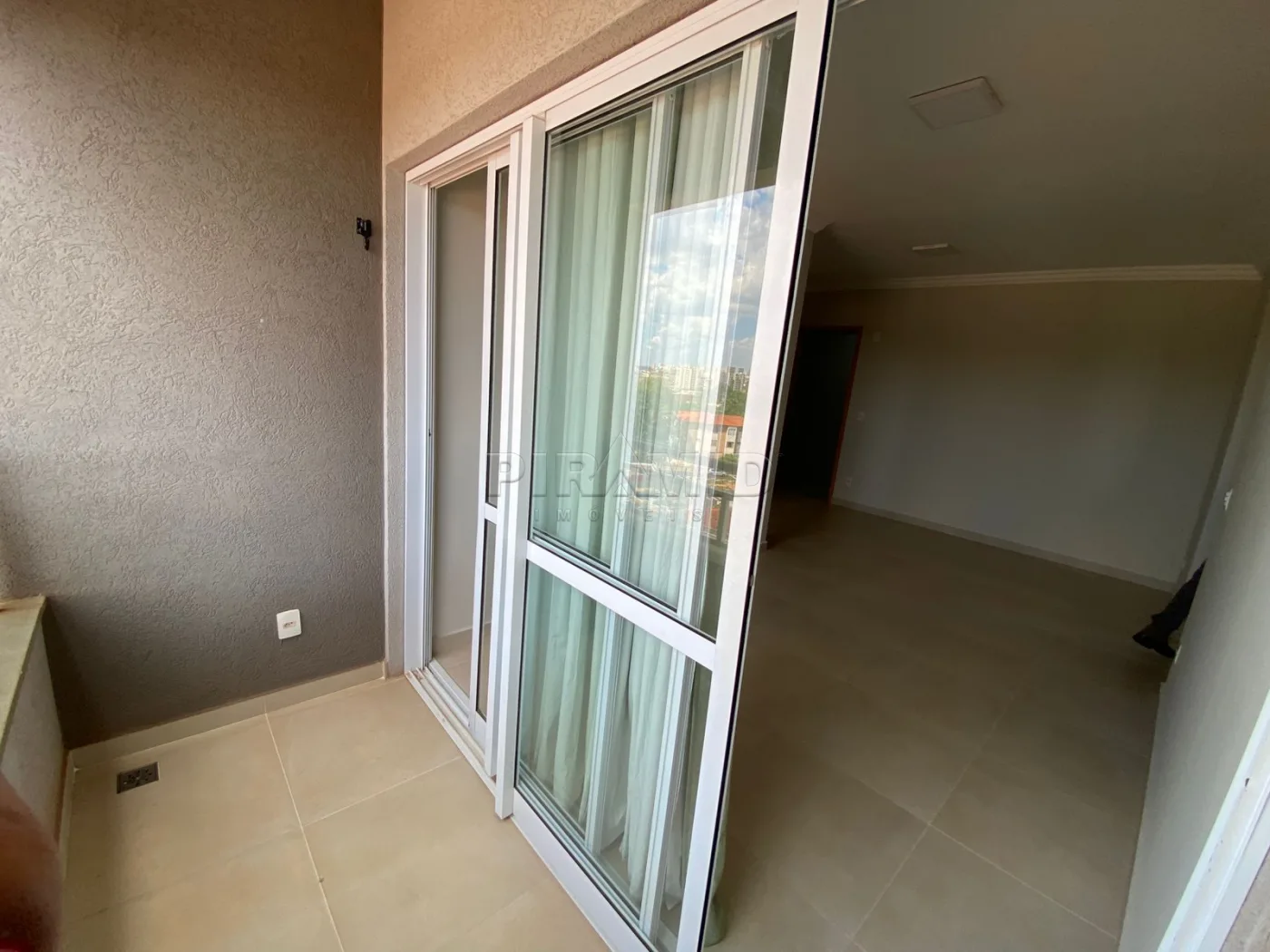 Alugar Apartamento / Padr&atilde;o em Ribeir&atilde;o Preto R$ 1.800,00 - Foto 6