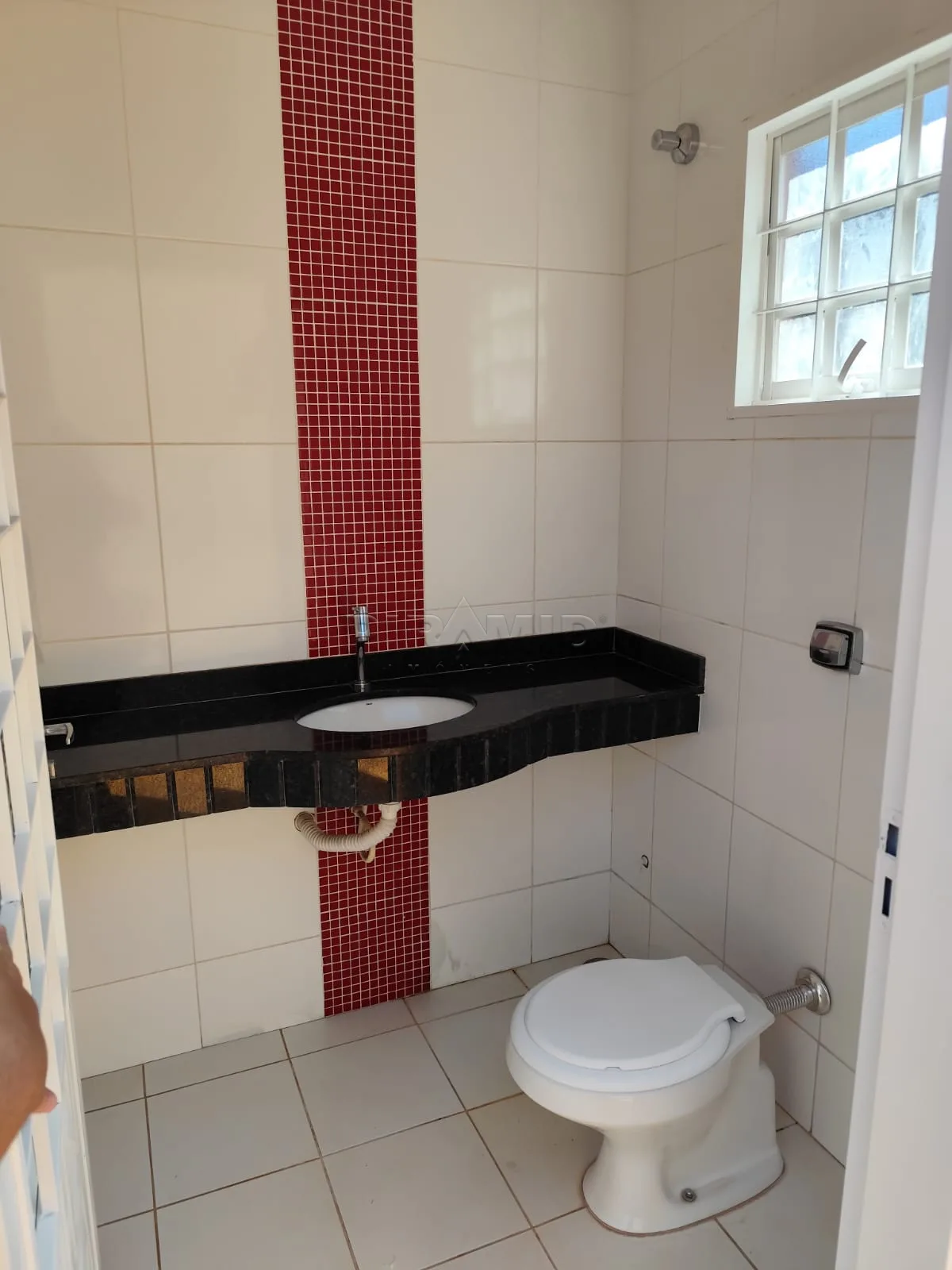 Alugar Casa / Padr&atilde;o em Ribeir&atilde;o Preto R$ 2.400,00 - Foto 17