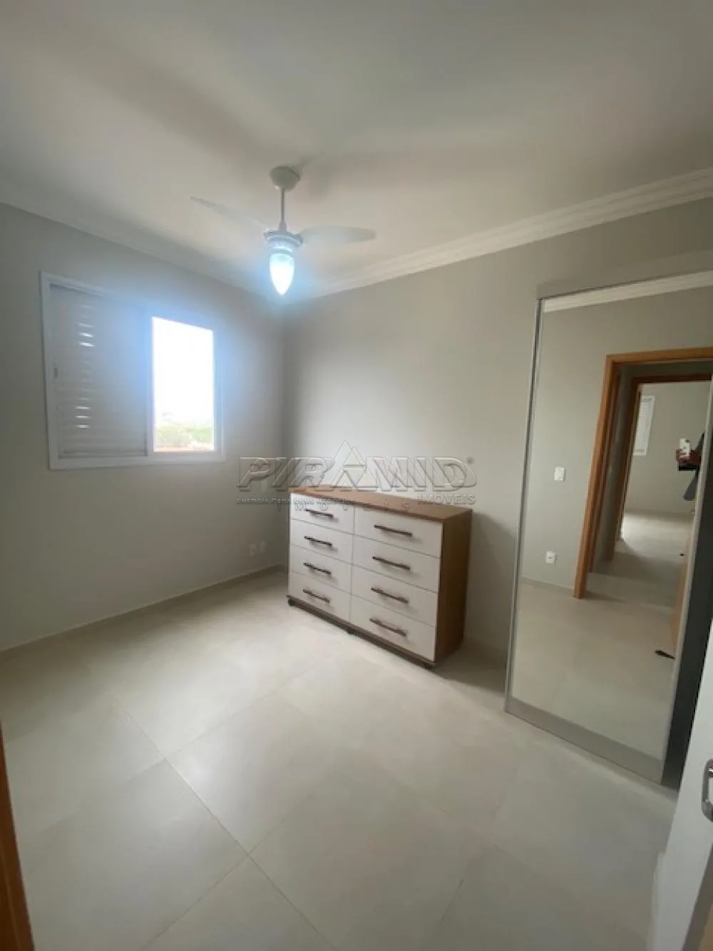 Alugar Apartamento / Padr&atilde;o em Ribeir&atilde;o Preto R$ 2.000,00 - Foto 10
