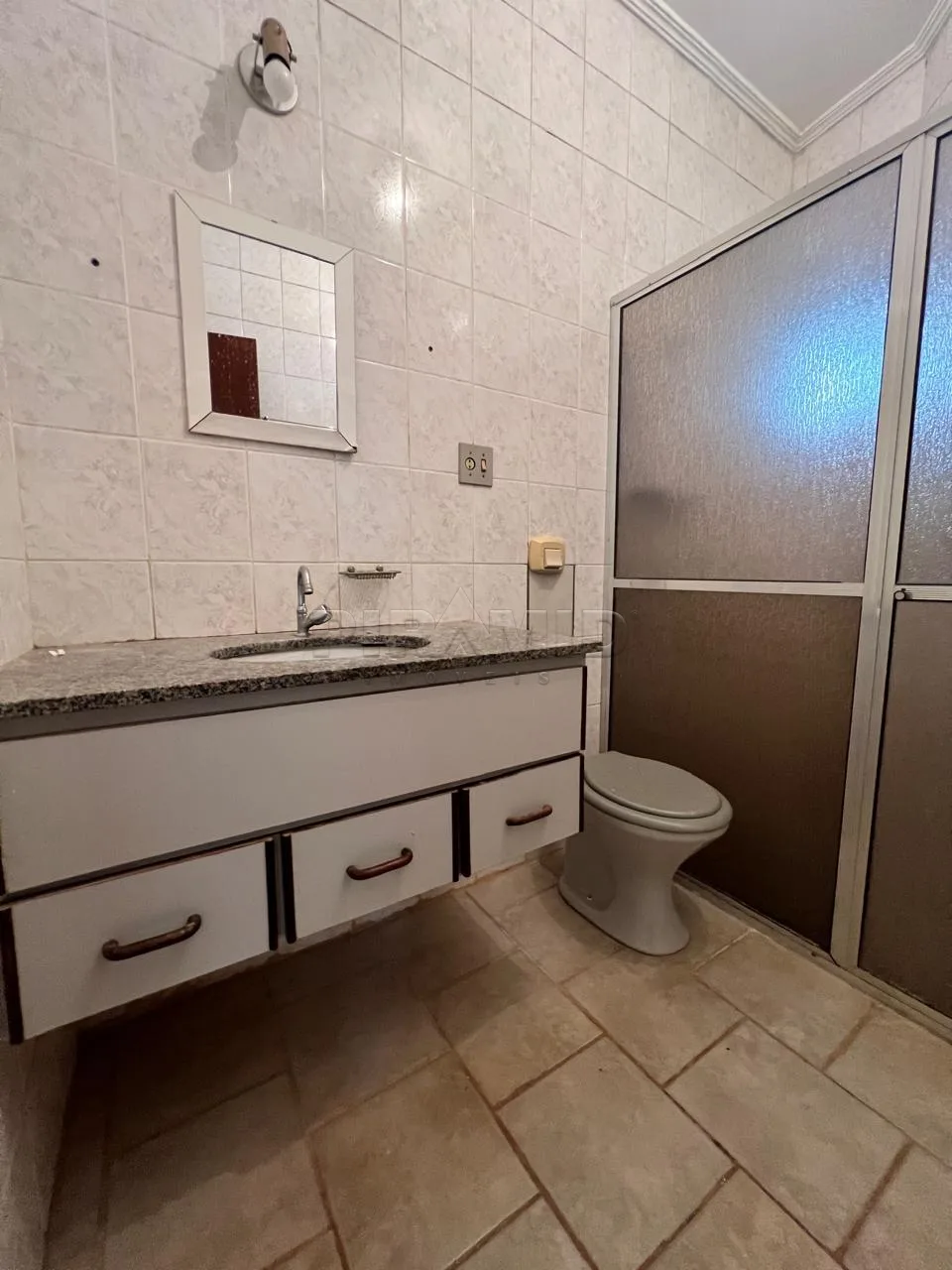 Alugar Apartamento / Padr&atilde;o em Ribeir&atilde;o Preto R$ 1.100,00 - Foto 16