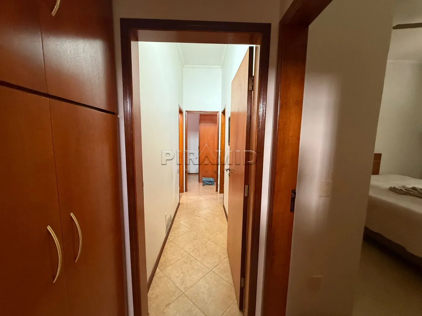 Alugar Casa / Padr&atilde;o em Ribeir&atilde;o Preto R$ 5.000,00 - Foto 10