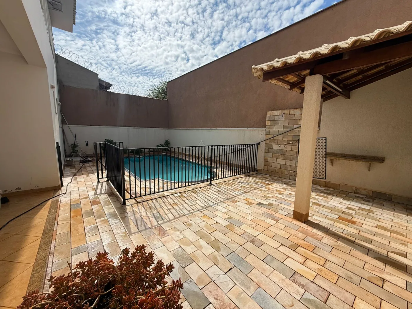 Alugar Casa / Padr&atilde;o em Ribeir&atilde;o Preto R$ 5.000,00 - Foto 32