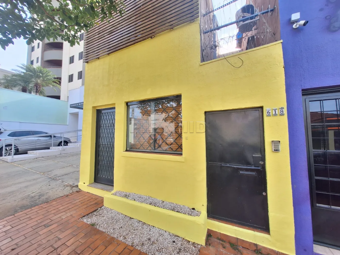 Alugar Comercial / Casa em Ribeir&atilde;o Preto R$ 2.000,00 - Foto 2