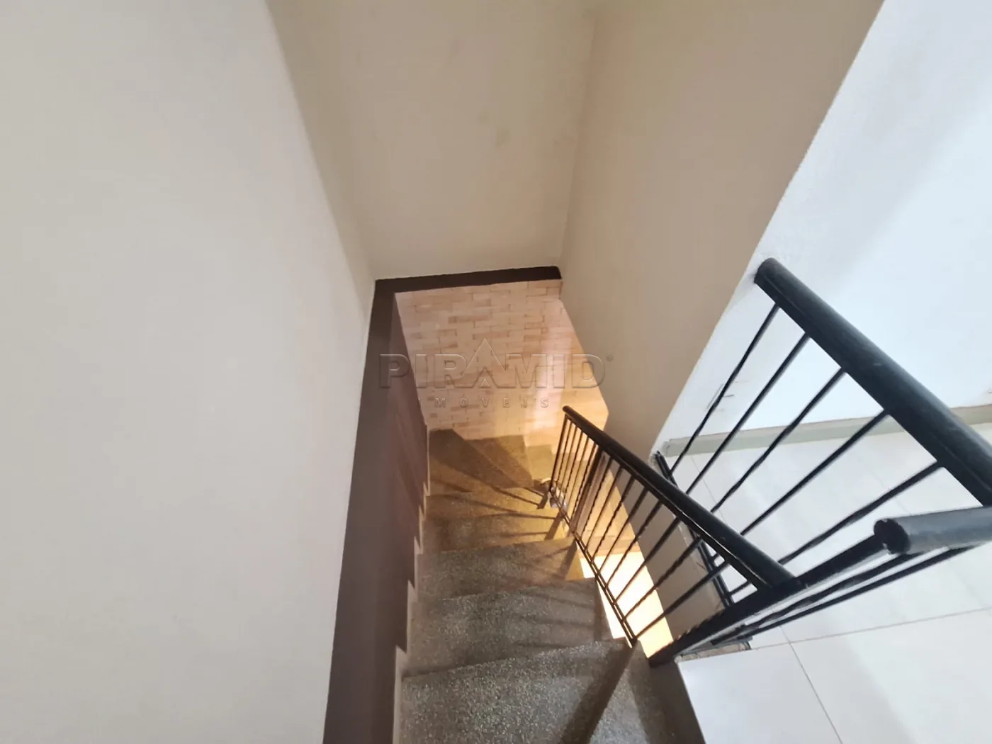 Alugar Comercial / Casa em Ribeir&atilde;o Preto R$ 2.000,00 - Foto 11