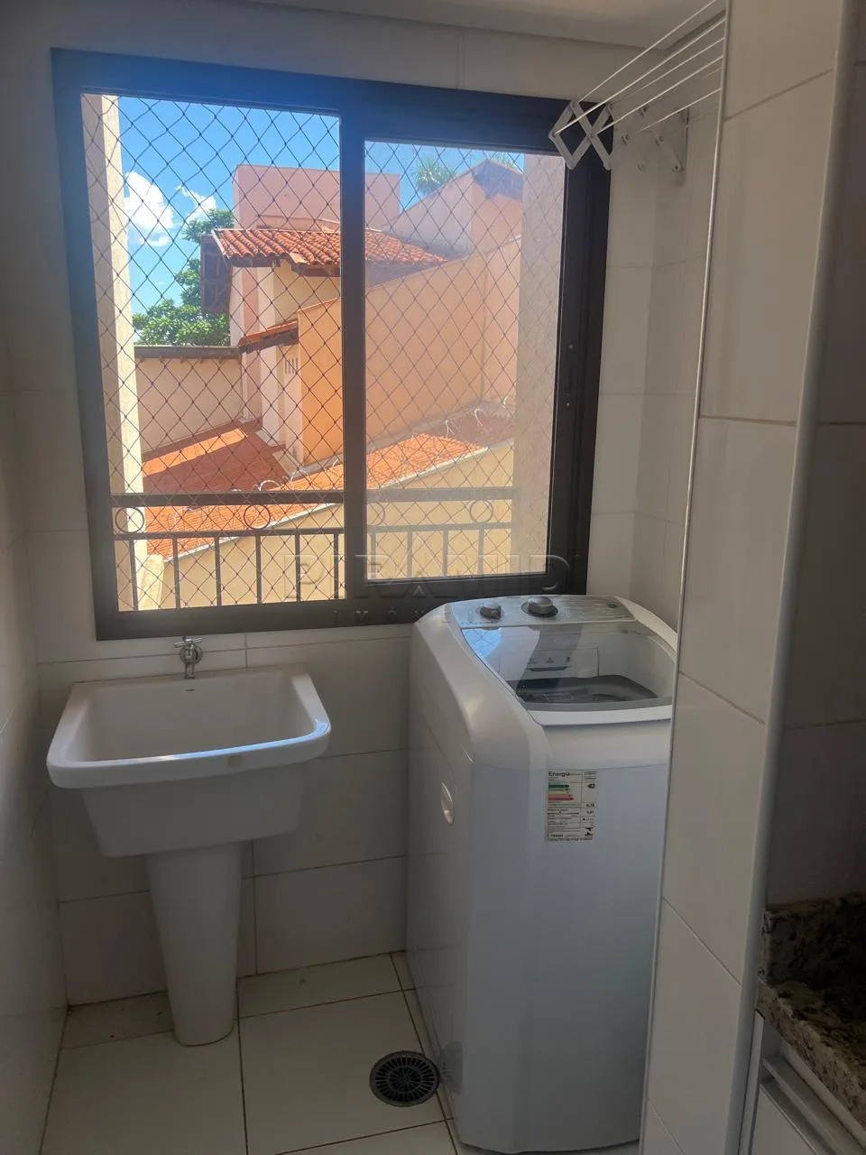 Alugar Apartamento / Padr&atilde;o em Ribeir&atilde;o Preto R$ 2.300,00 - Foto 9