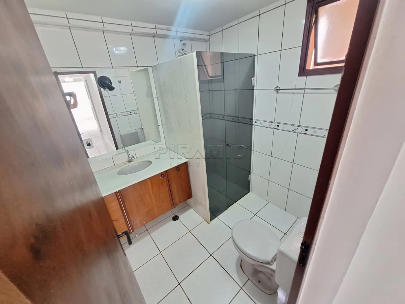 Alugar Apartamento / Padr&atilde;o em Ribeir&atilde;o Preto R$ 2.000,00 - Foto 10
