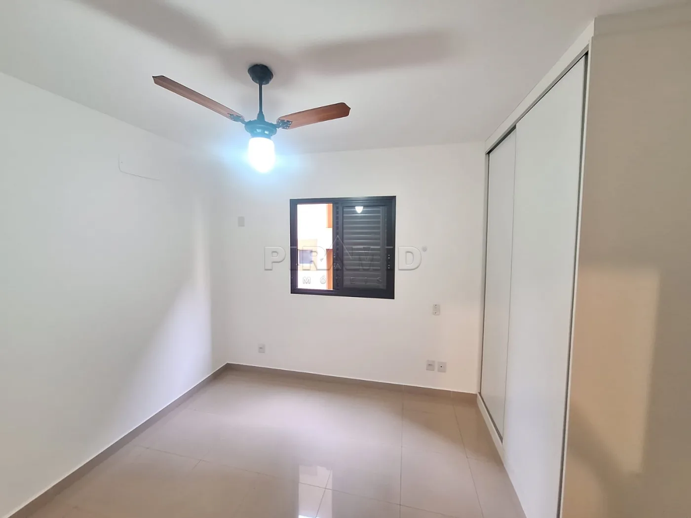 Alugar Apartamento / Padr&atilde;o em Ribeir&atilde;o Preto R$ 1.600,00 - Foto 4