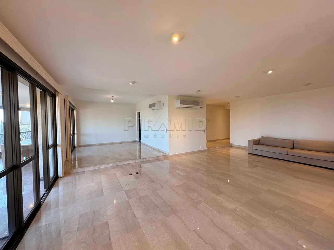 Alugar Apartamento / Padr&atilde;o em Ribeir&atilde;o Preto R$ 7.900,00 - Foto 1