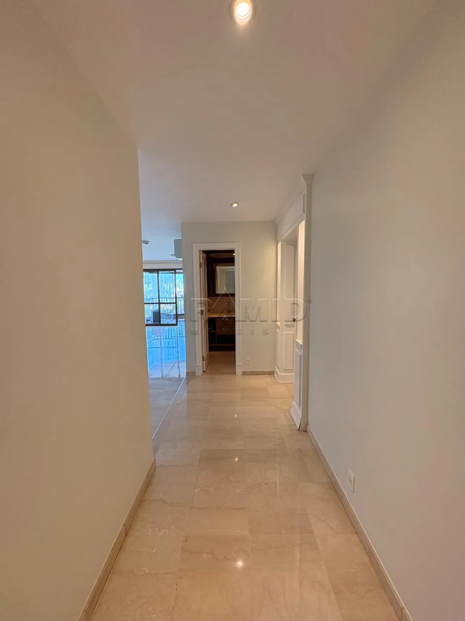Alugar Apartamento / Padr&atilde;o em Ribeir&atilde;o Preto R$ 7.900,00 - Foto 38