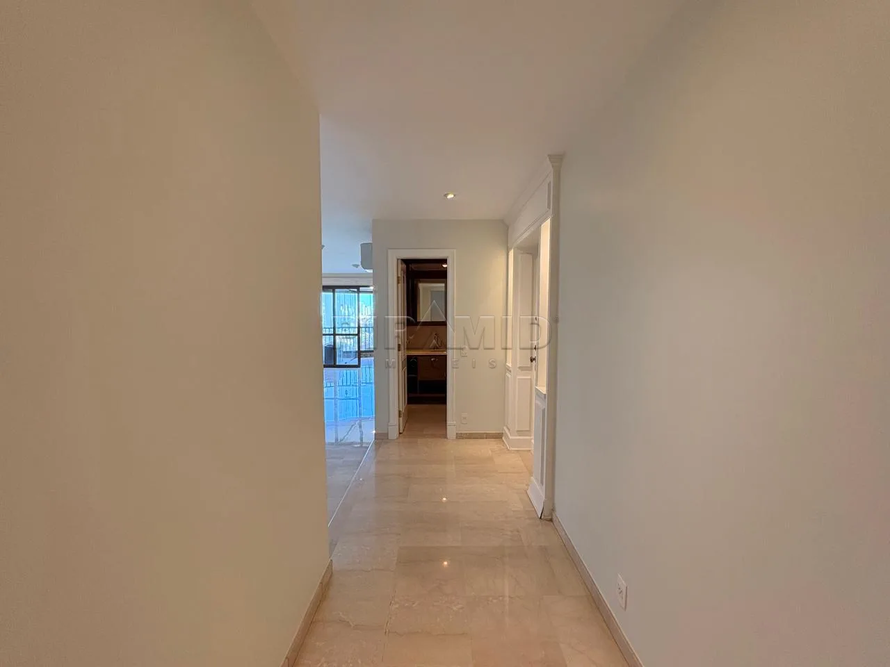 Alugar Apartamento / Padr&atilde;o em Ribeir&atilde;o Preto R$ 7.900,00 - Foto 39