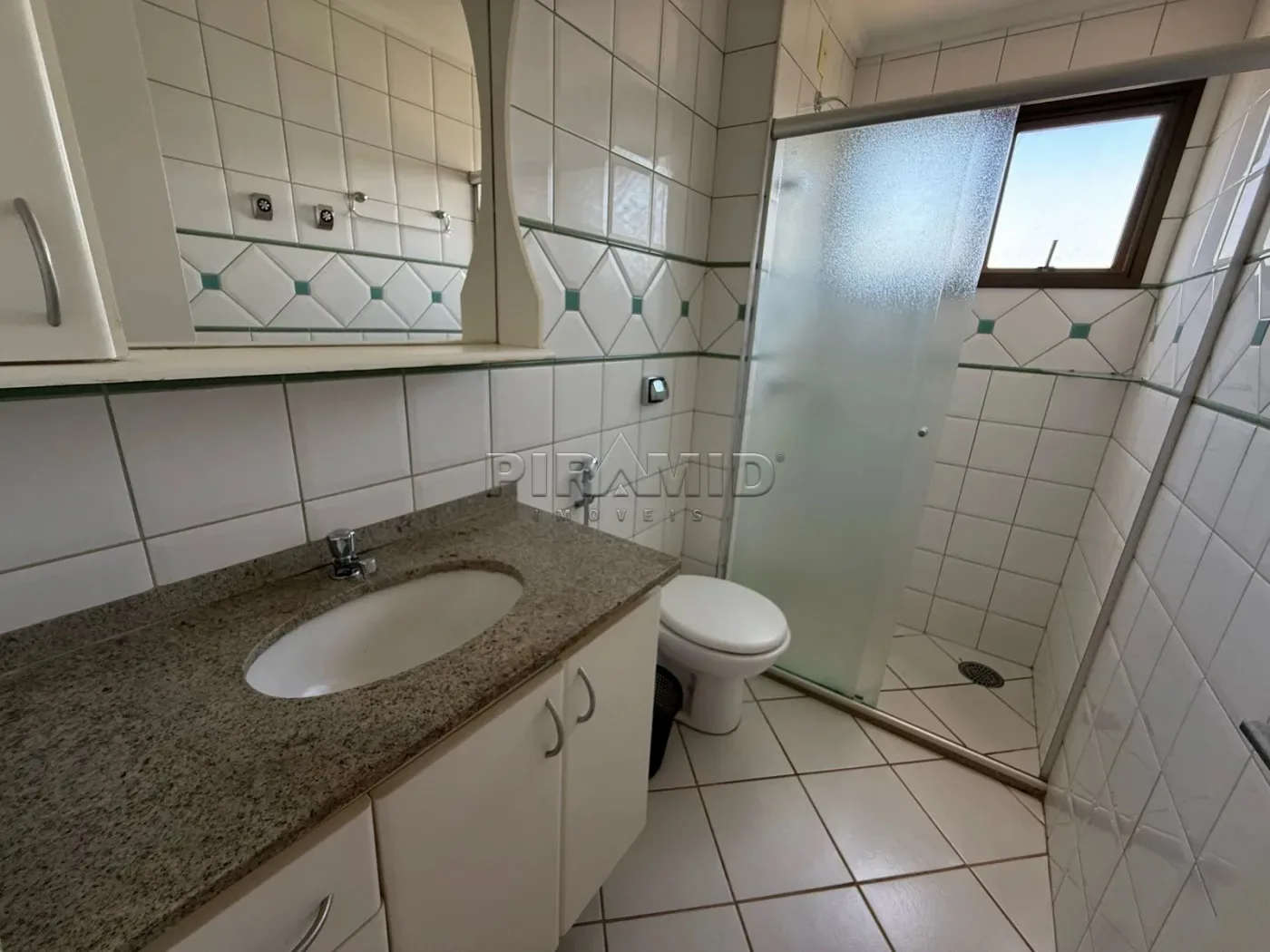 Alugar Apartamento / Padr&atilde;o em Ribeir&atilde;o Preto R$ 1.390,00 - Foto 15