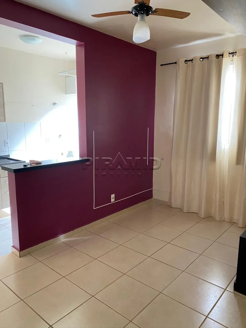 Alugar Apartamento / Padr&atilde;o em Ribeir&atilde;o Preto R$ 1.200,00 - Foto 2