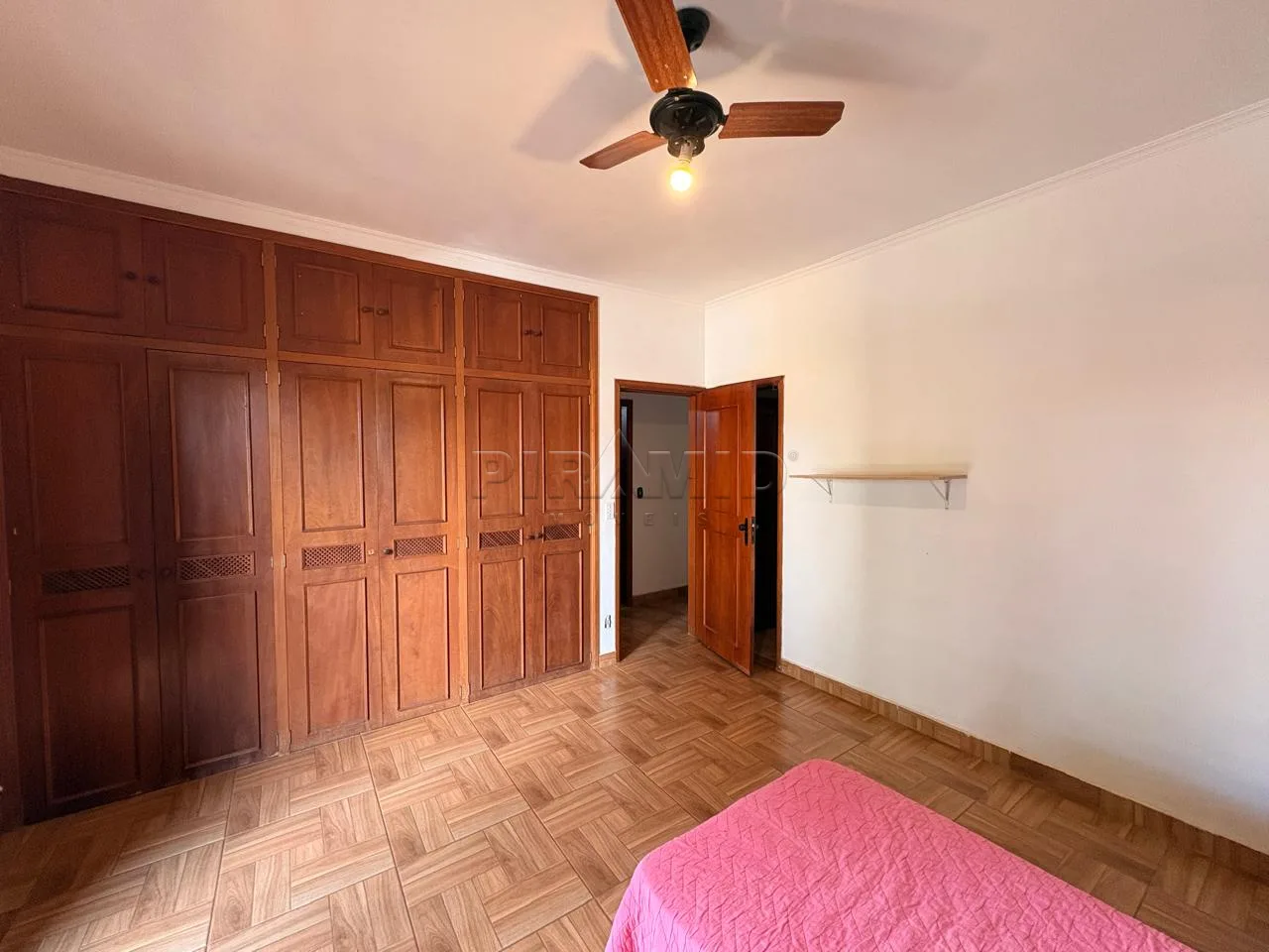 Alugar Casa / Padr&atilde;o em Ribeir&atilde;o Preto R$ 8.000,00 - Foto 20