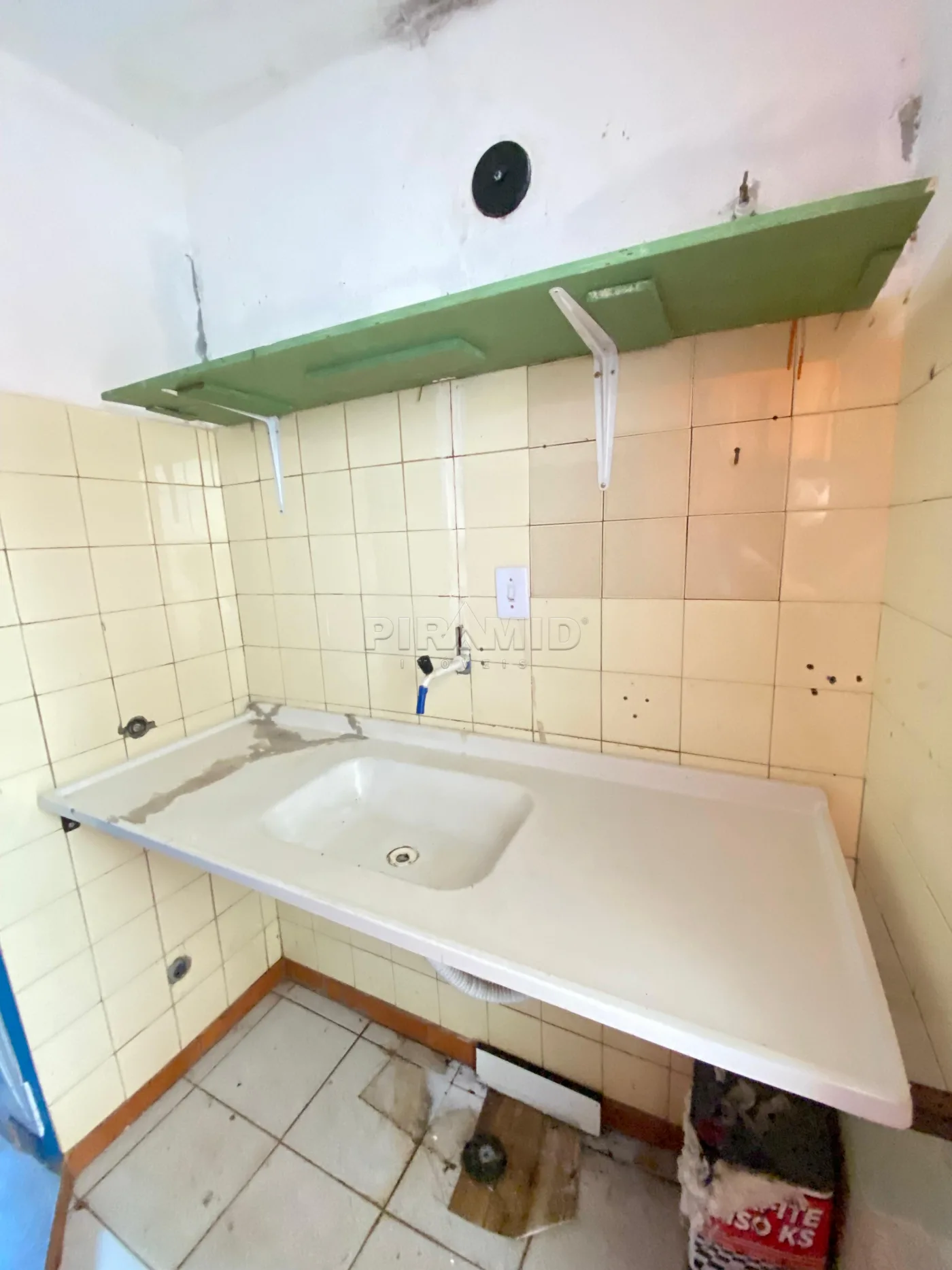 Alugar Comercial / Sal&atilde;o em Ribeir&atilde;o Preto R$ 2.000,00 - Foto 7