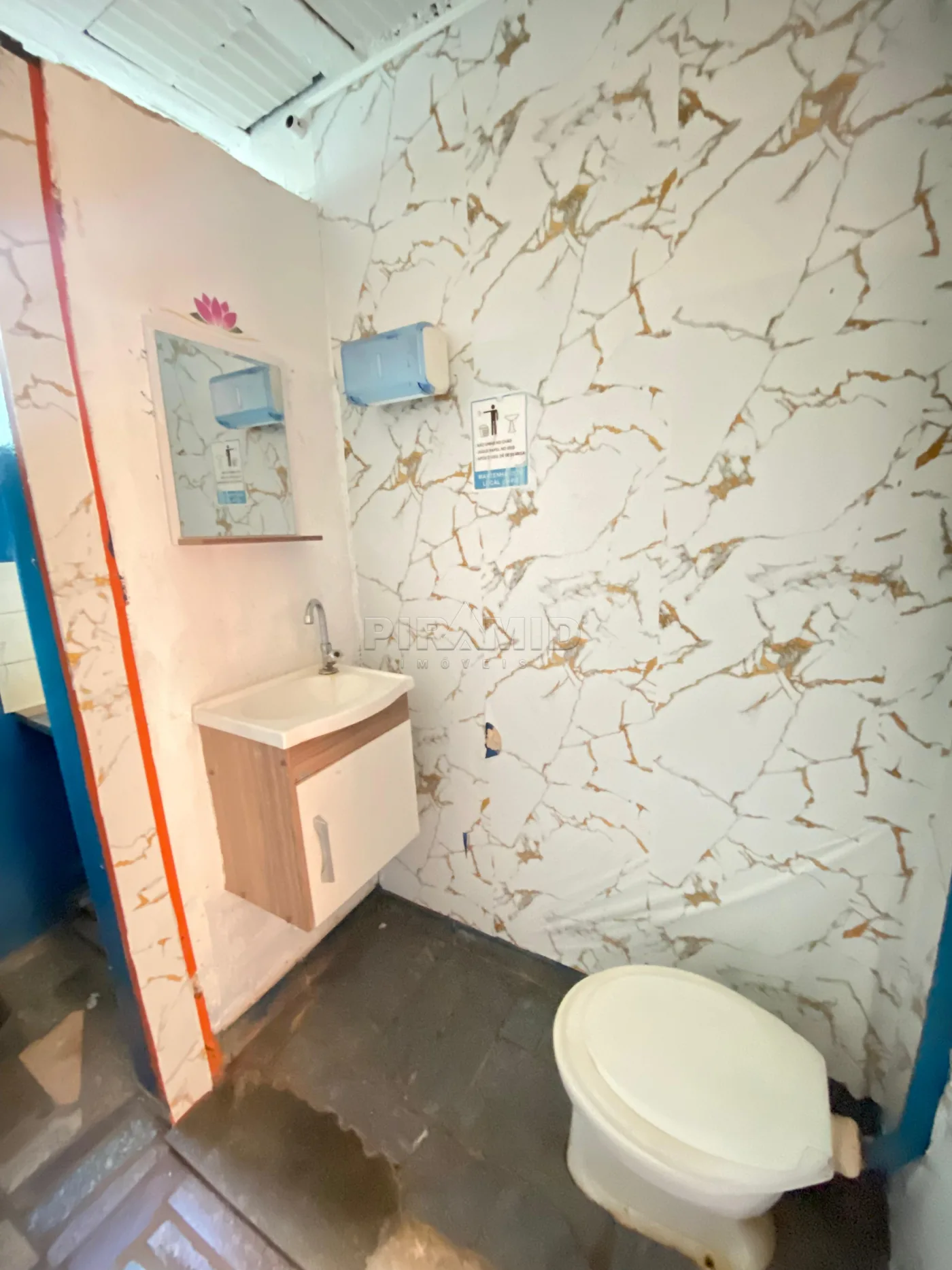 Alugar Comercial / Sal&atilde;o em Ribeir&atilde;o Preto R$ 2.000,00 - Foto 5