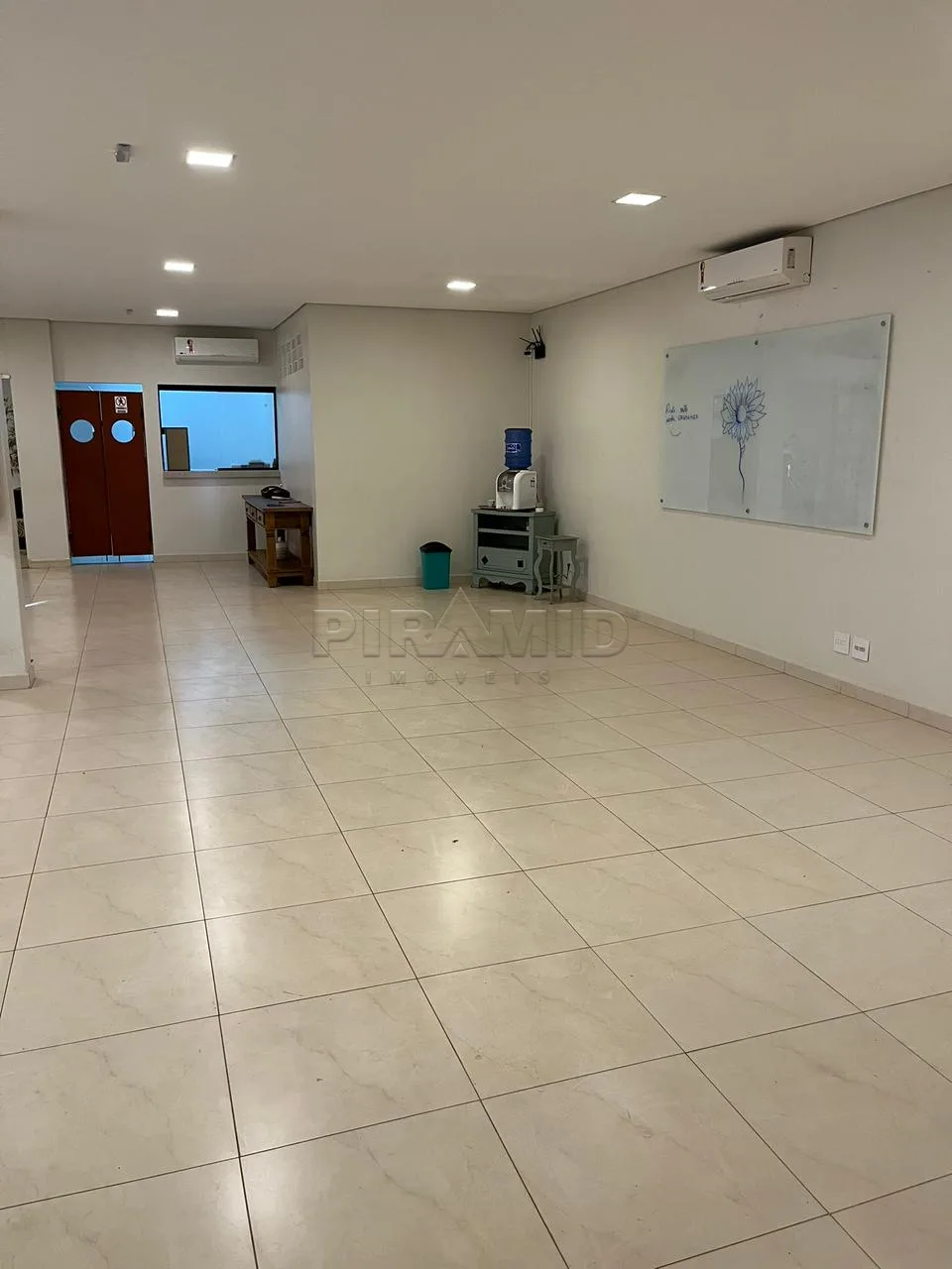 Alugar Comercial / Ponto Comercial em Ribeir&atilde;o Preto R$ 9.000,00 - Foto 8