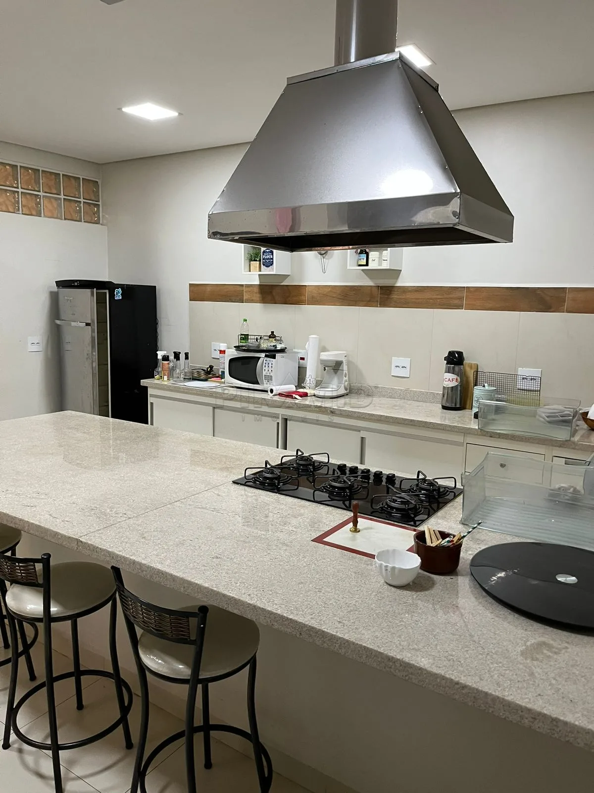 Alugar Comercial / Ponto Comercial em Ribeir&atilde;o Preto R$ 9.000,00 - Foto 20