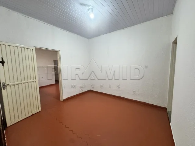 Alugar Casa / Padr&atilde;o em Ribeir&atilde;o Preto R$ 1.200,00 - Foto 3