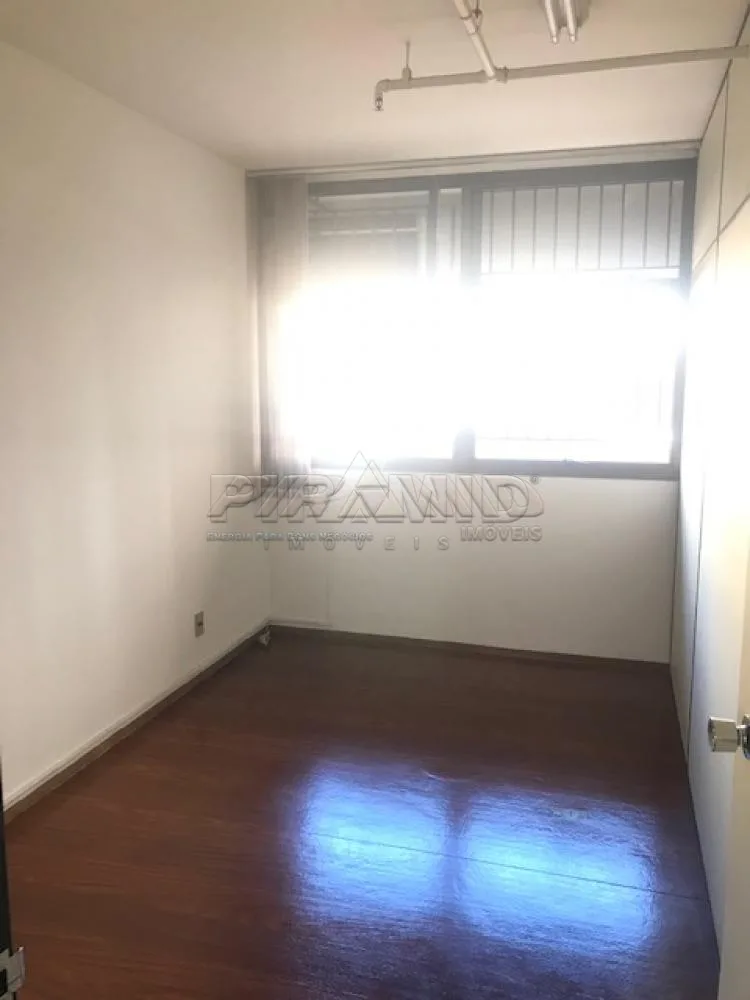 Alugar Comercial / Sala em Ribeir&atilde;o Preto R$ 1.100,00 - Foto 2