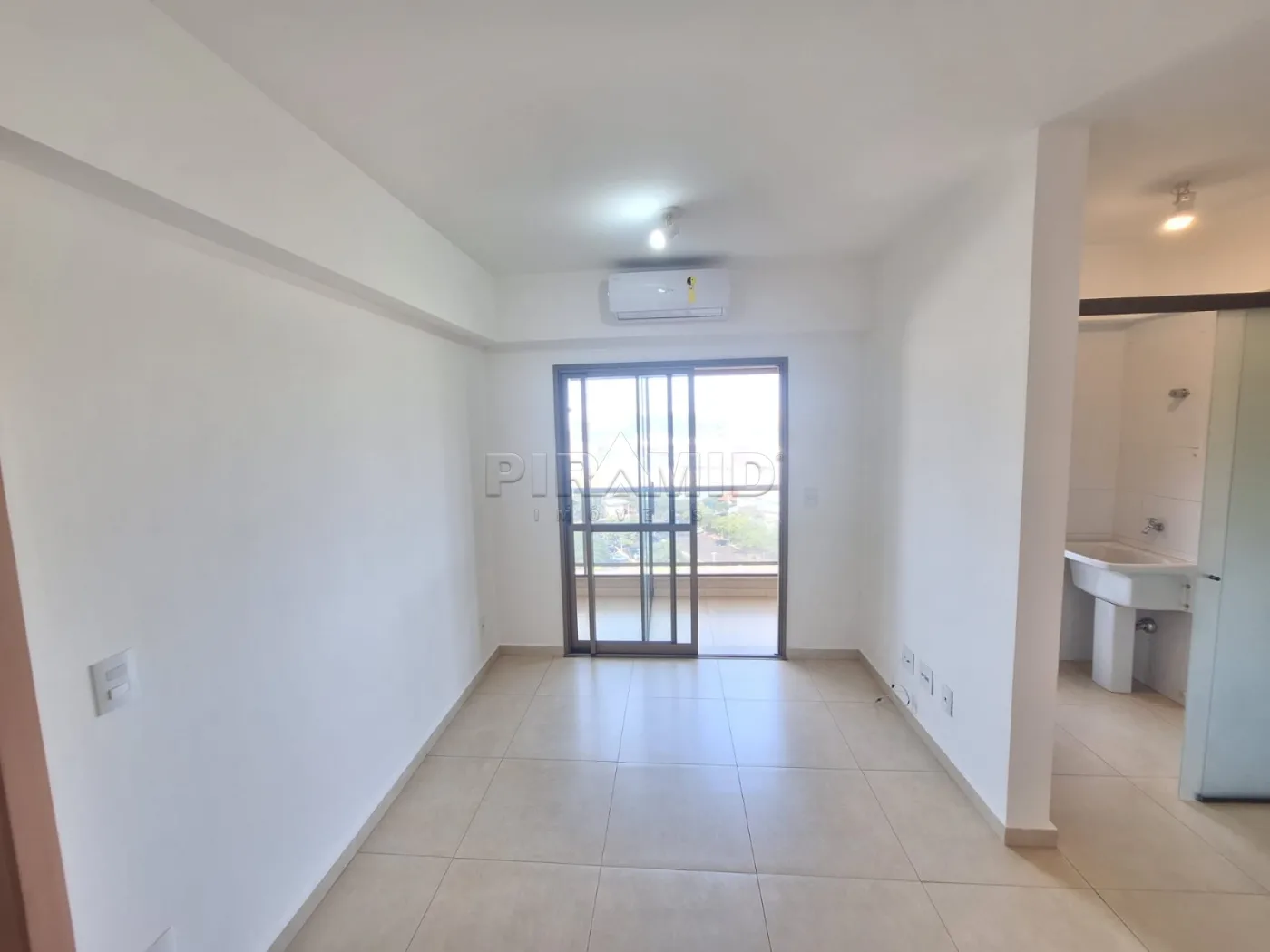Alugar Apartamento / Padr&atilde;o em Ribeir&atilde;o Preto R$ 2.200,00 - Foto 1