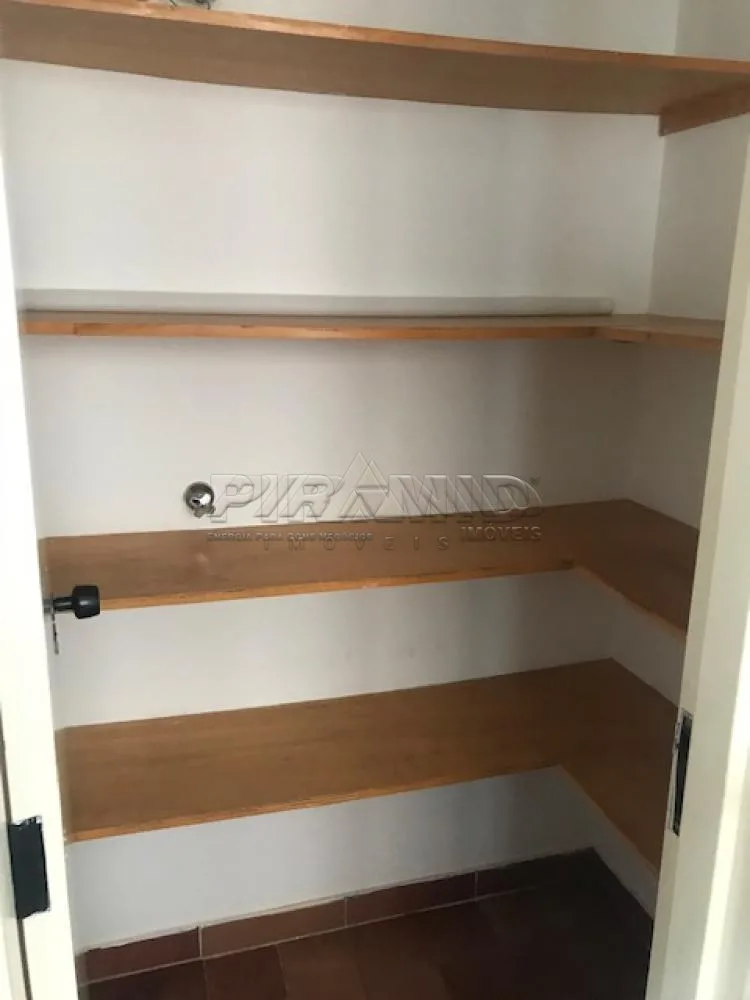 Alugar Apartamento / Padr&atilde;o em Ribeir&atilde;o Preto R$ 1.800,00 - Foto 17