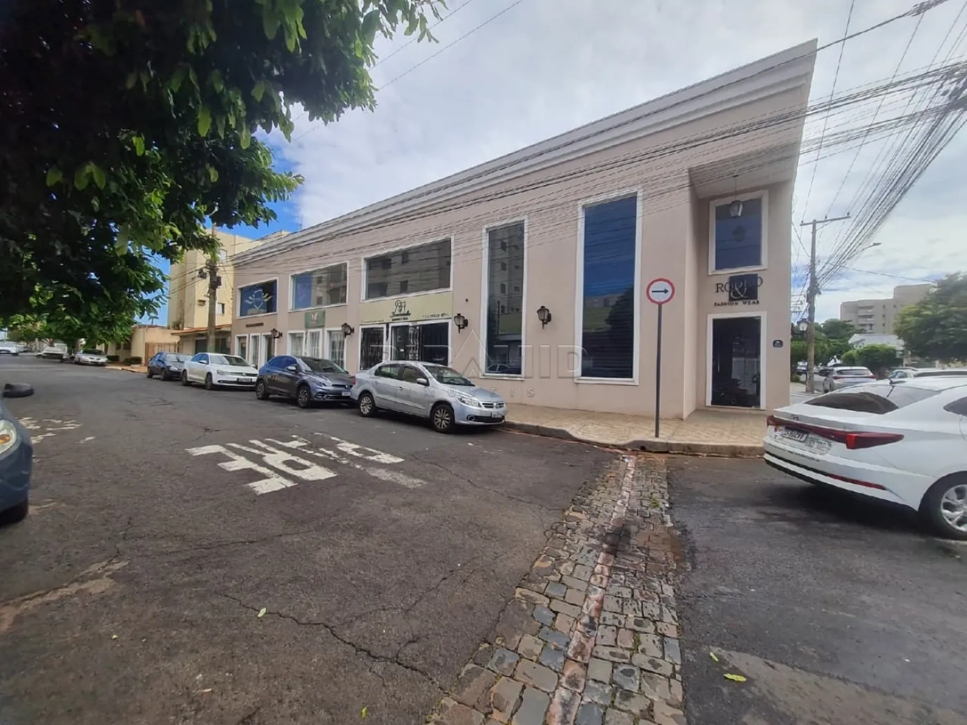 Alugar Comercial / Pr&eacute;dio em Ribeir&atilde;o Preto R$ 4.200,00 - Foto 1