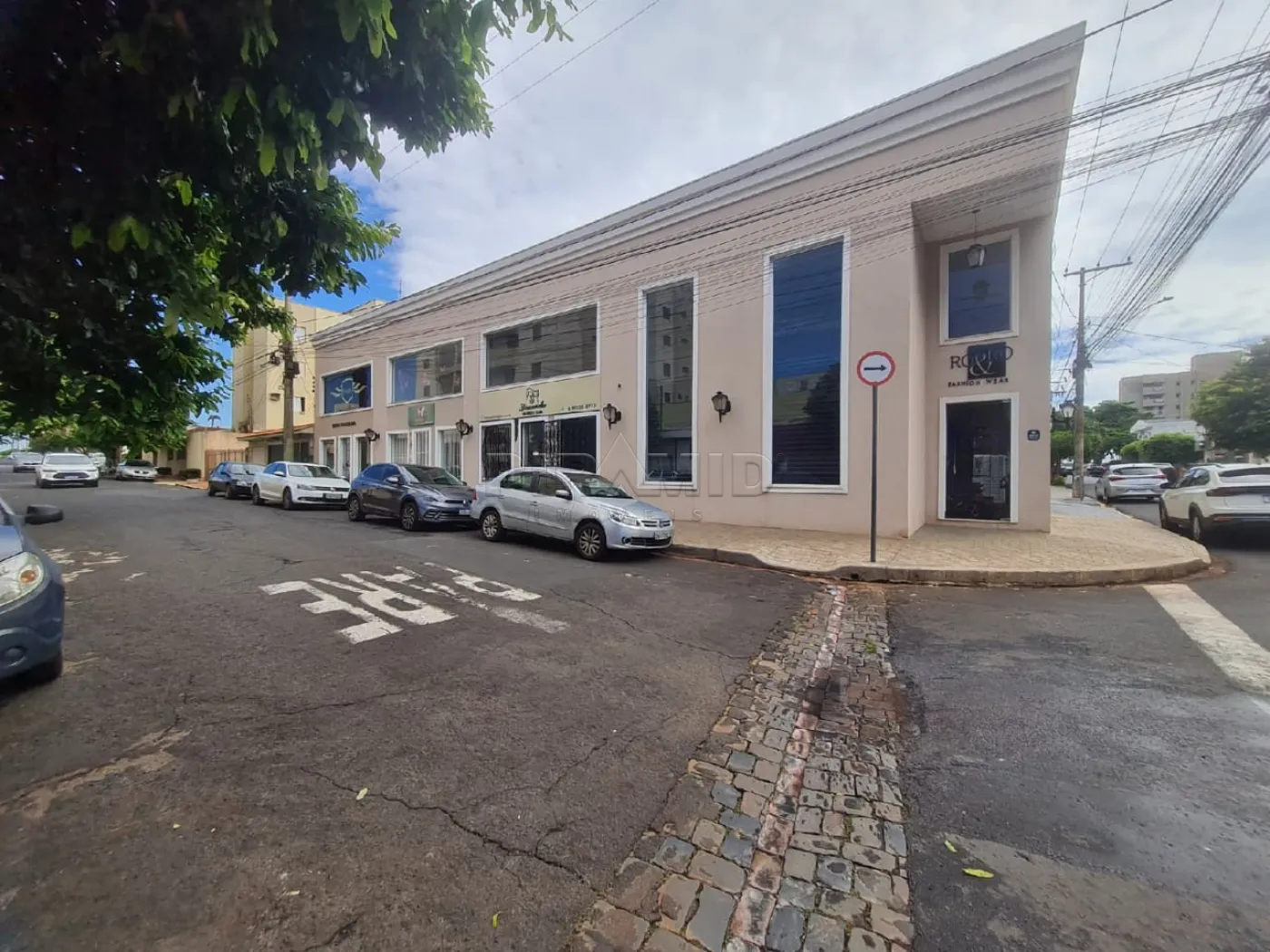 Alugar Comercial / Pr&eacute;dio em Ribeir&atilde;o Preto R$ 4.200,00 - Foto 2