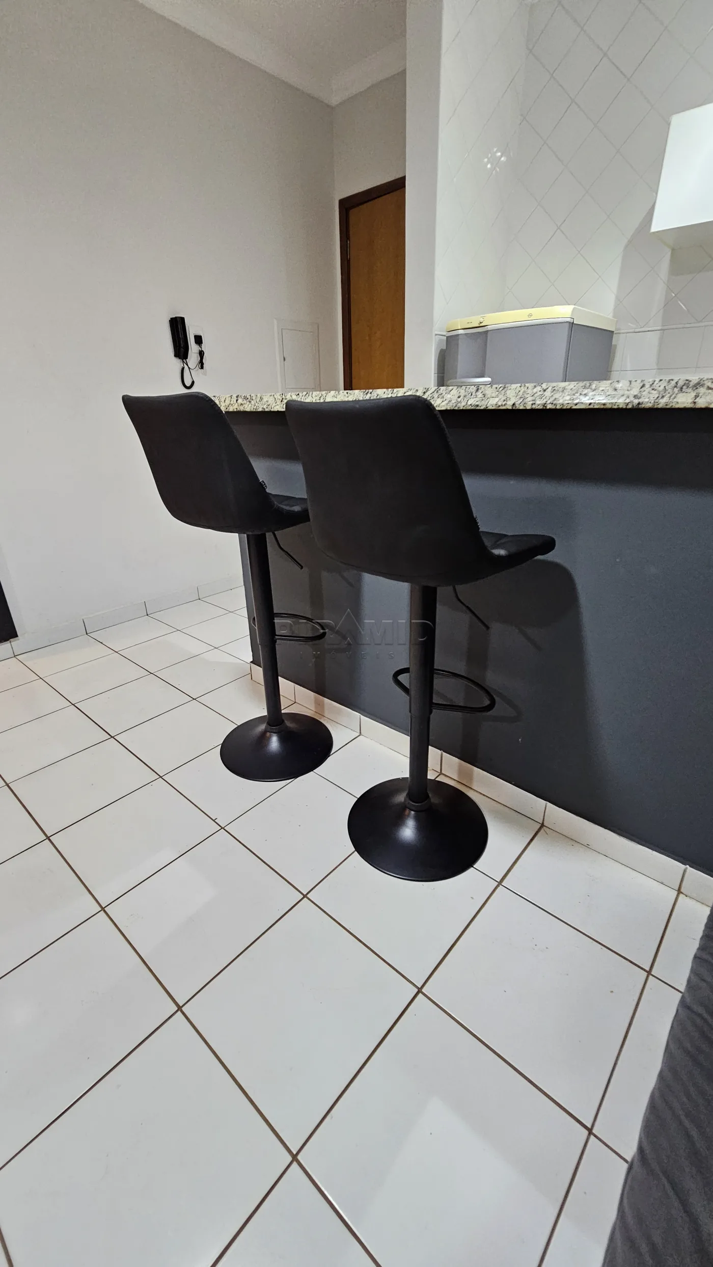 Alugar Apartamento / Kitchnet em Ribeir&atilde;o Preto R$ 850,00 - Foto 8