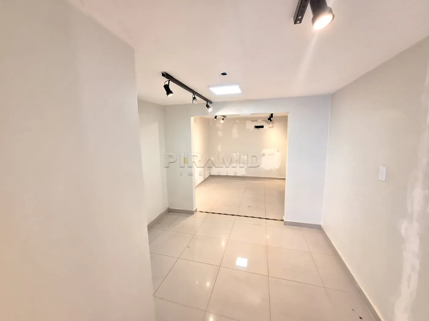 Alugar Comercial / Sal&atilde;o em Ribeir&atilde;o Preto R$ 14.000,00 - Foto 9