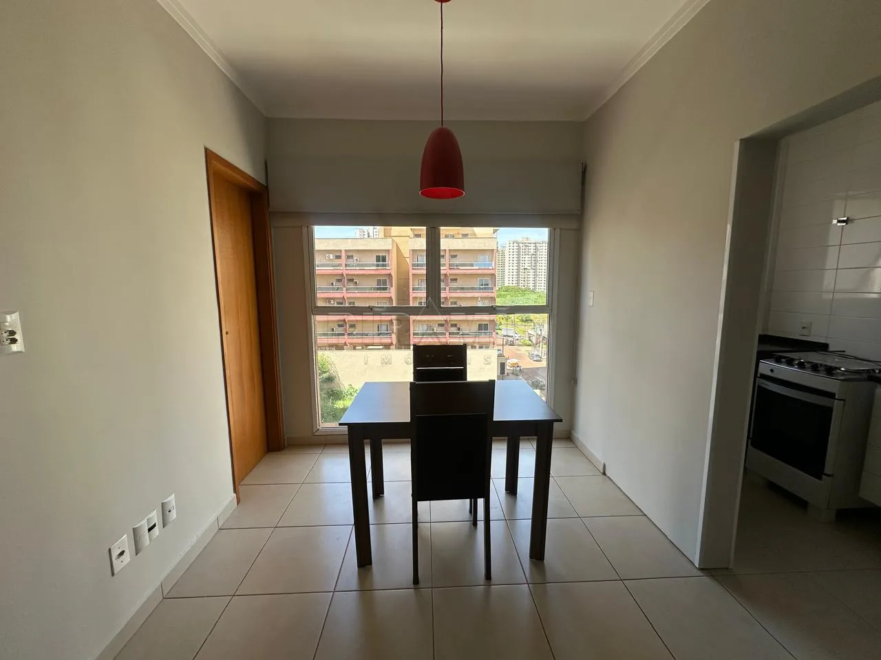 Alugar Apartamento / Padr&atilde;o em Ribeir&atilde;o Preto R$ 2.000,00 - Foto 2