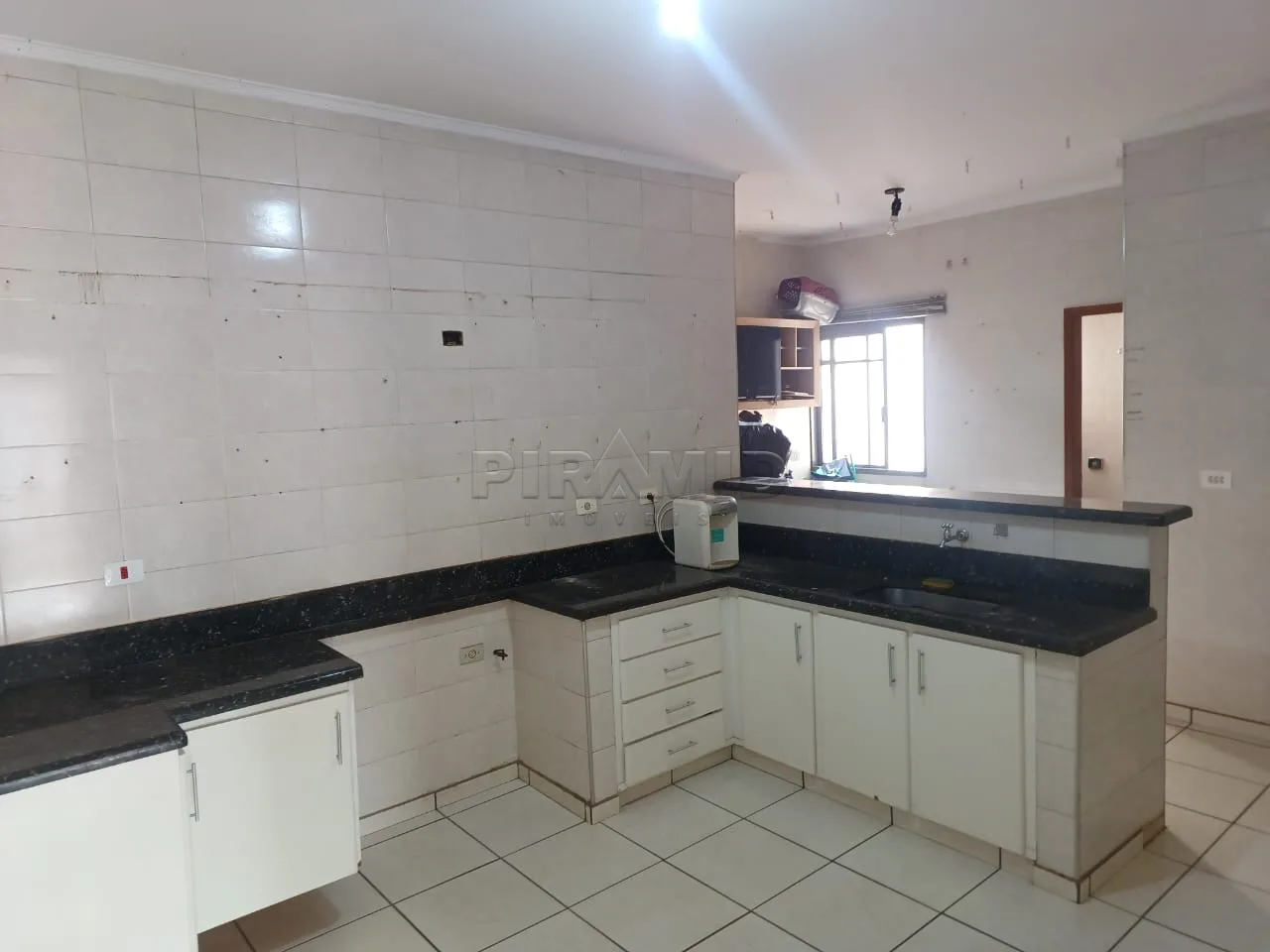 Alugar Apartamento / Padr&atilde;o em Ribeir&atilde;o Preto R$ 2.500,00 - Foto 16