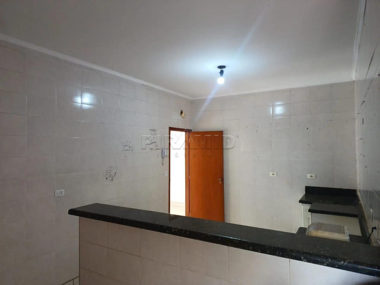 Alugar Apartamento / Padr&atilde;o em Ribeir&atilde;o Preto R$ 2.500,00 - Foto 17