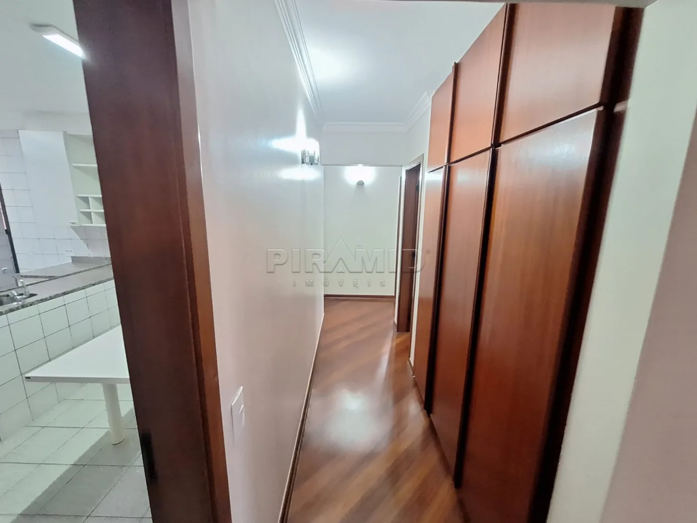 Alugar Apartamento / Padr&atilde;o em Ribeir&atilde;o Preto R$ 3.600,00 - Foto 8