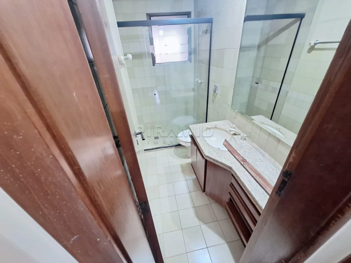 Alugar Apartamento / Padr&atilde;o em Ribeir&atilde;o Preto R$ 3.600,00 - Foto 13