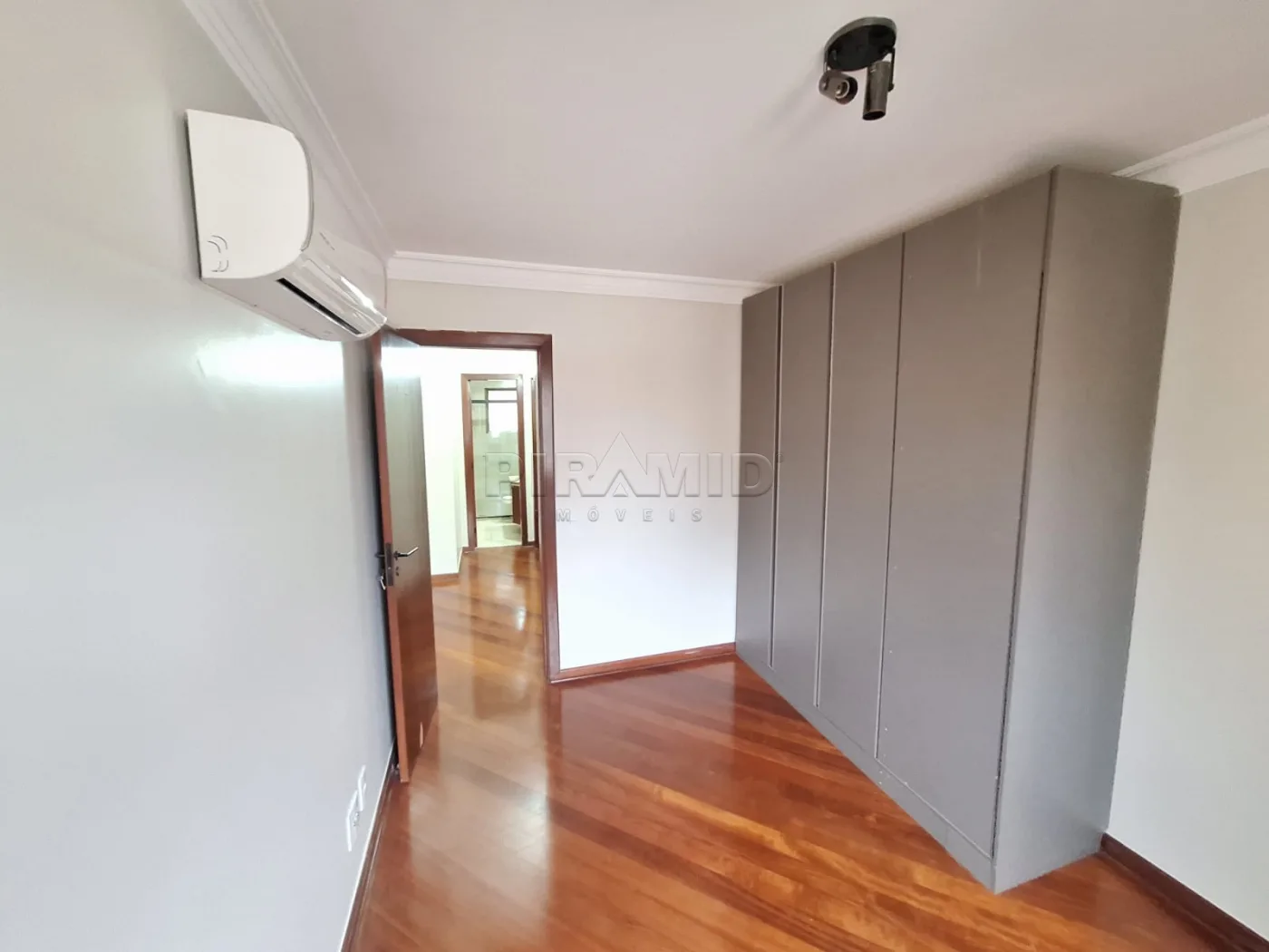 Alugar Apartamento / Padr&atilde;o em Ribeir&atilde;o Preto R$ 3.600,00 - Foto 15