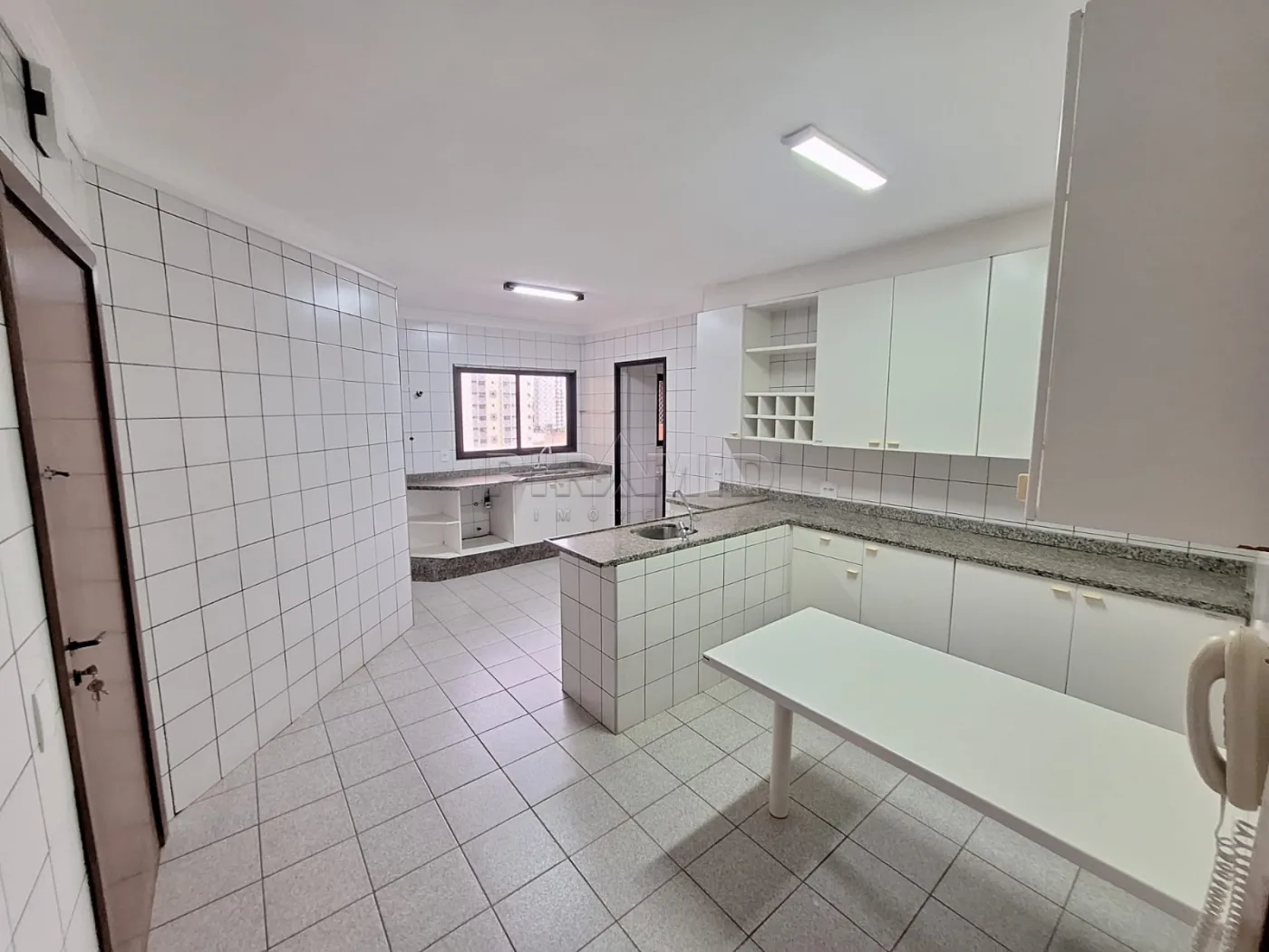 Alugar Apartamento / Padr&atilde;o em Ribeir&atilde;o Preto R$ 3.600,00 - Foto 28