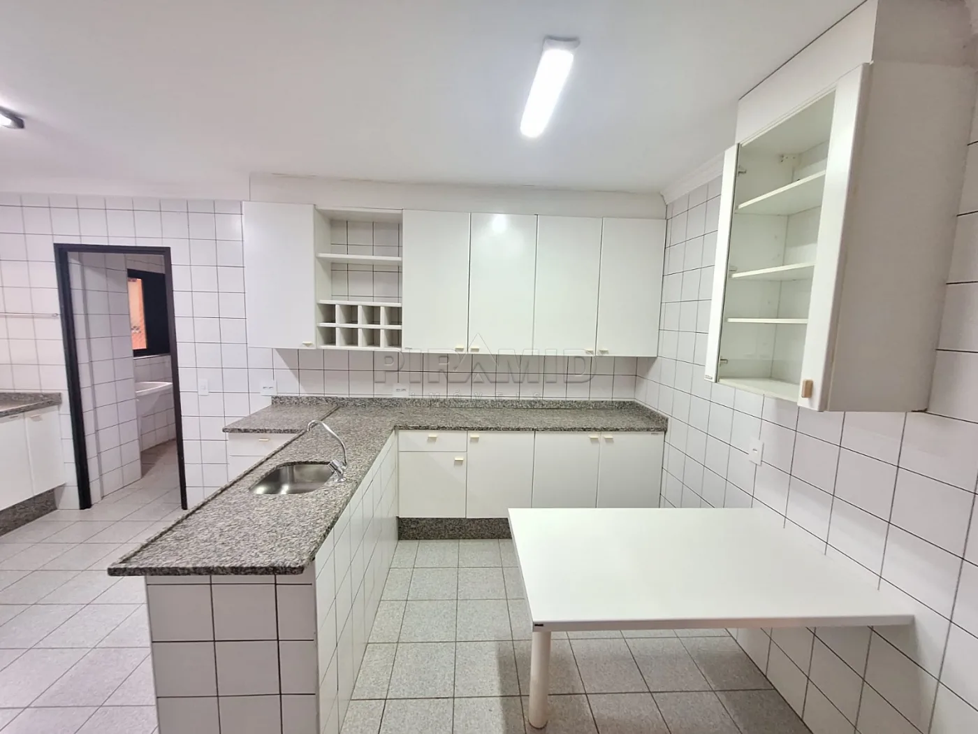 Alugar Apartamento / Padr&atilde;o em Ribeir&atilde;o Preto R$ 3.600,00 - Foto 29