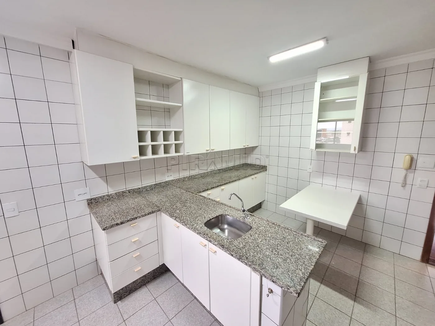Alugar Apartamento / Padr&atilde;o em Ribeir&atilde;o Preto R$ 3.600,00 - Foto 32