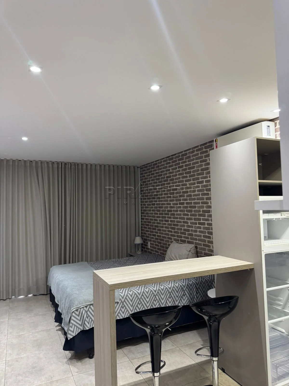 Alugar Apartamento / Flat em Ribeir&atilde;o Preto R$ 1.950,00 - Foto 3